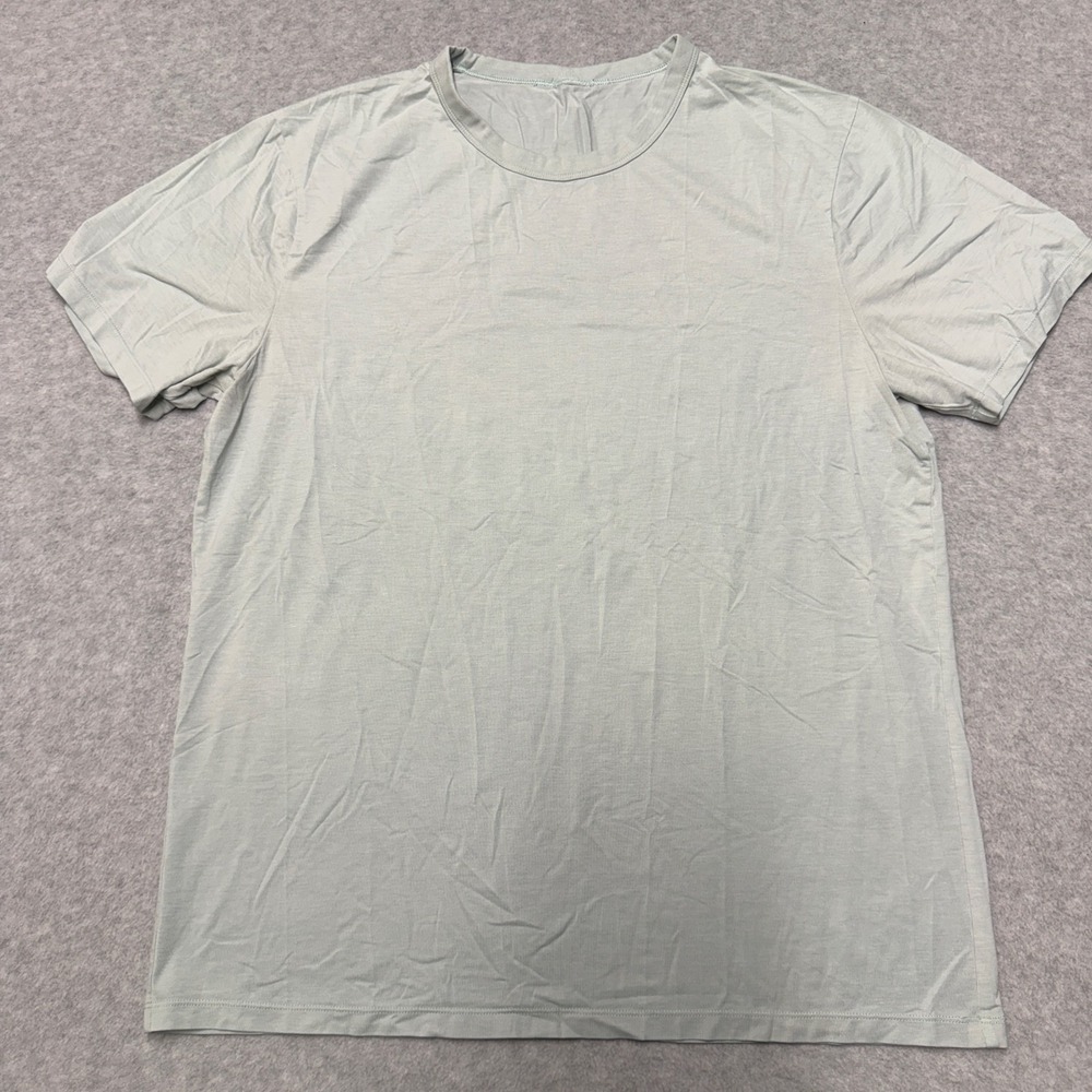 Lululemon Shirt Mens Medium Green Short Sleeve Athletic Performance Tee Top Gym